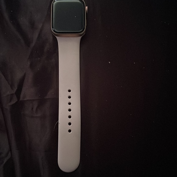 Apple Watch series 5 44 mm rose gold - Picture 4 of 5